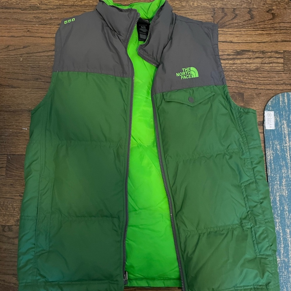 North Face 550 puffer vest